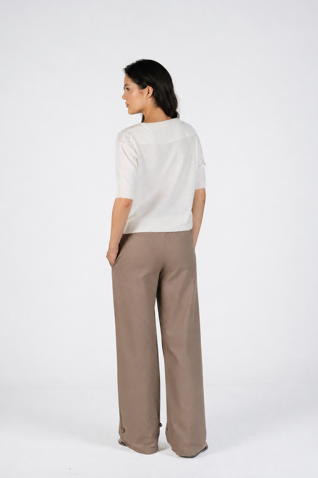 Joe Wide-Leg Cotton Pants with Adjustable Hem in Taupe