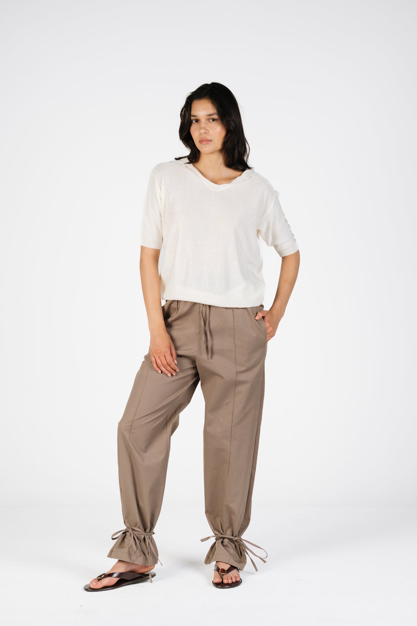 Joe Wide-Leg Cotton Pants with Adjustable Hem in Taupe