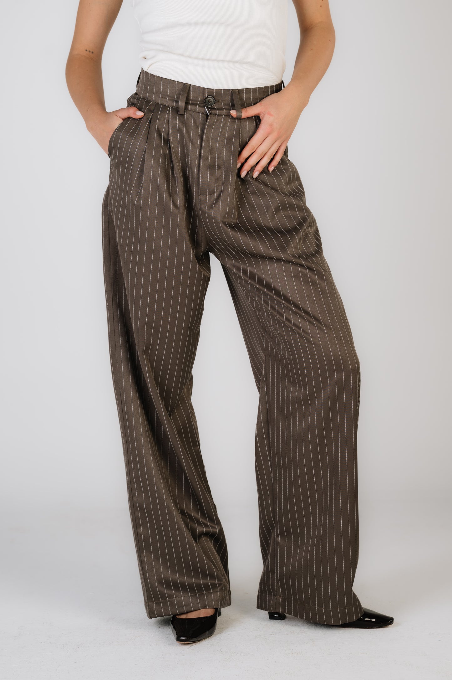 The Pistachio Latte Look