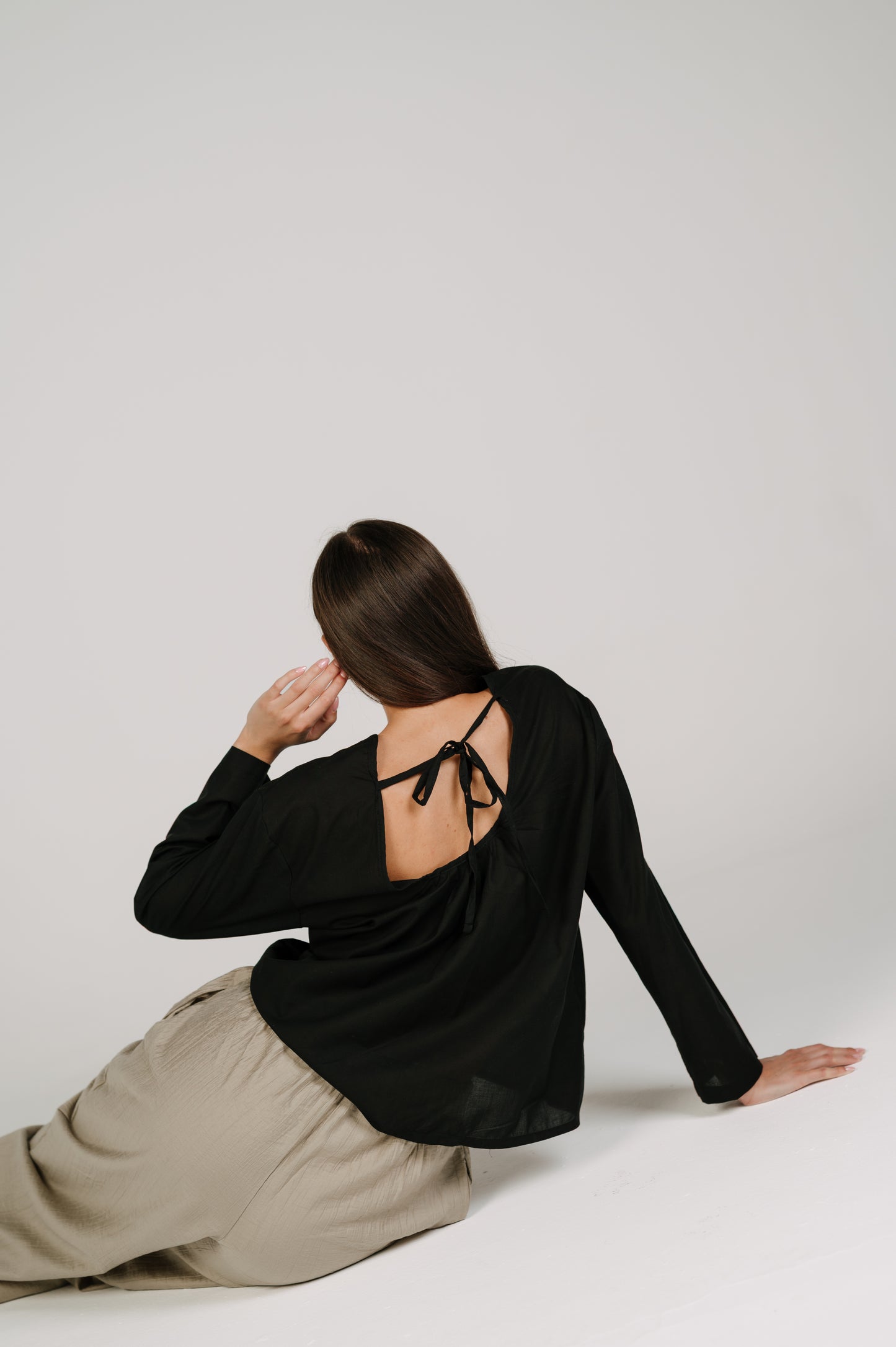 Noor Blouse in Black